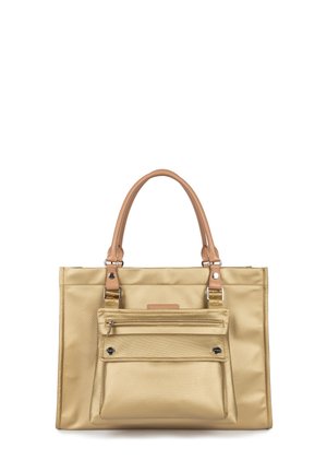 Borsa a spalla metallica dorata con superficie testurizzata, dotata di due manici in pelle marrone e una tasca anteriore con zip. Accenti in hardware argentato inclusi.