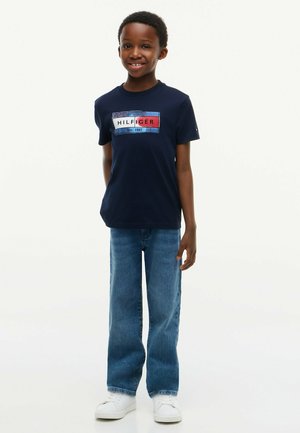 Tommy Hilfiger, HILFIGER FLAG GRAPHIC TEE UNISEX - T-shirt con stampa - dark blue