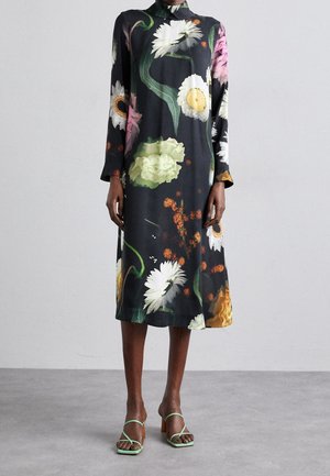 Freizeitkleid - black