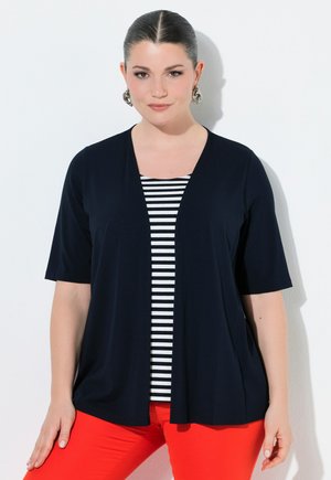 - T-shirt z nadrukiem