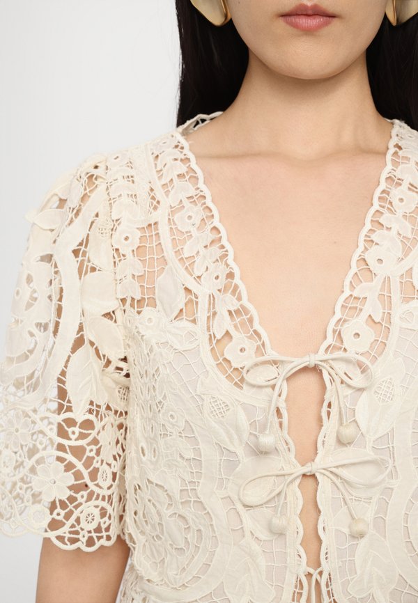 GIANNA TIE FRONT - Button-down blouse - bone4