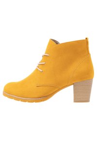 Marco Tozzi Kotníková obuv - yellow