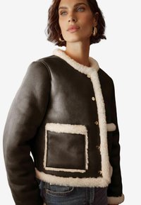 REGULAR FIT - COLLARLESS SHEARLING - Imitatieleren jas - black faux leather