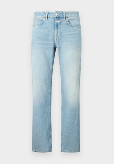 Jasnoniebieskie dżinsy o prostym kroju nogawki, z klasycznym pięcio-kieszeniowym designem i zapięciem na guziki.