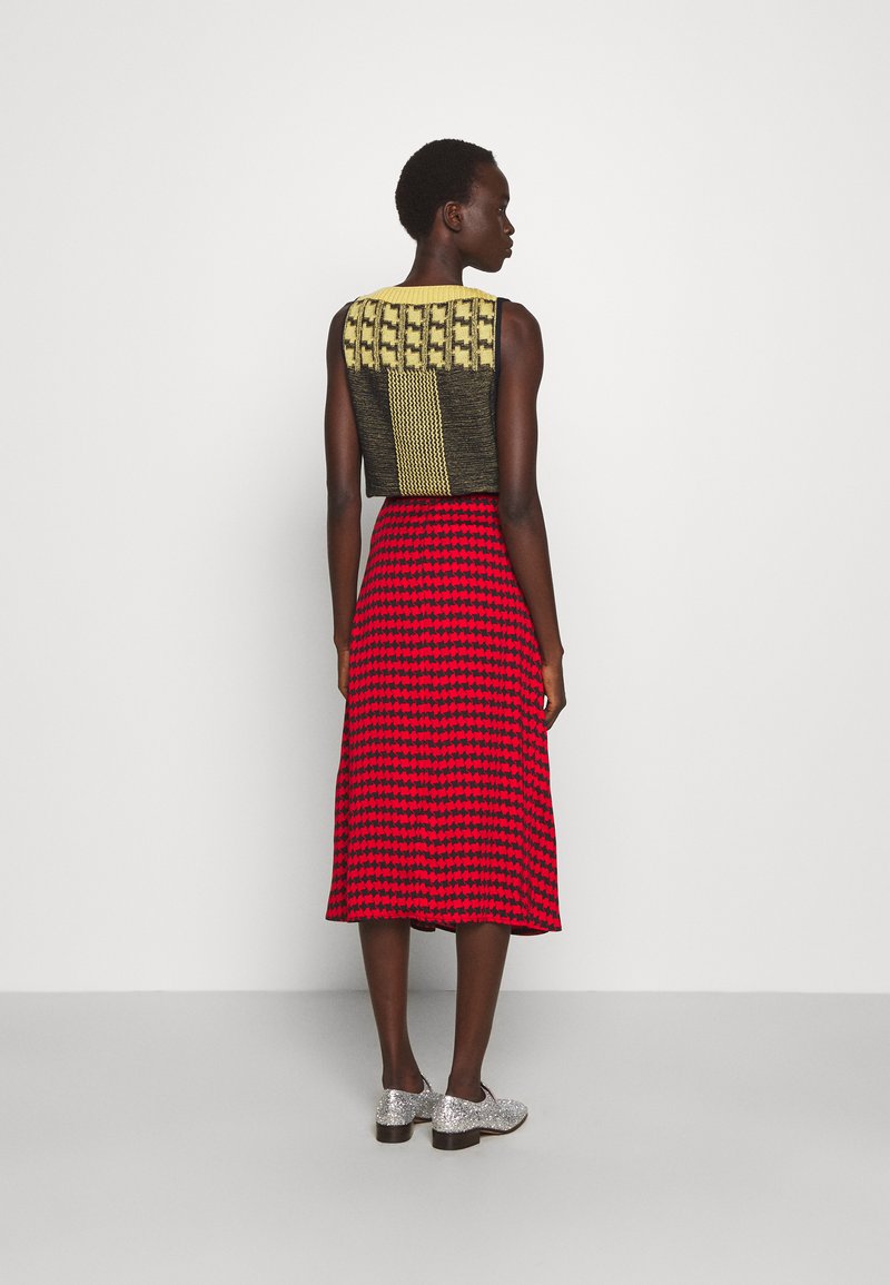 Damen Bekleidung | Victoria Beckham PLEATED SKIRT Faltenrock red/black/rot - JL88991 Damen Bekleidung | Victoria Beckham PLEATED SKIRT Faltenrock red/black/rot - JL88991