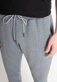 Antony Morato REGULAR FIT - Donji dijelovi trenirke - medium grey melange