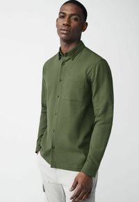 Next Vapaa-ajan kauluspaita - green