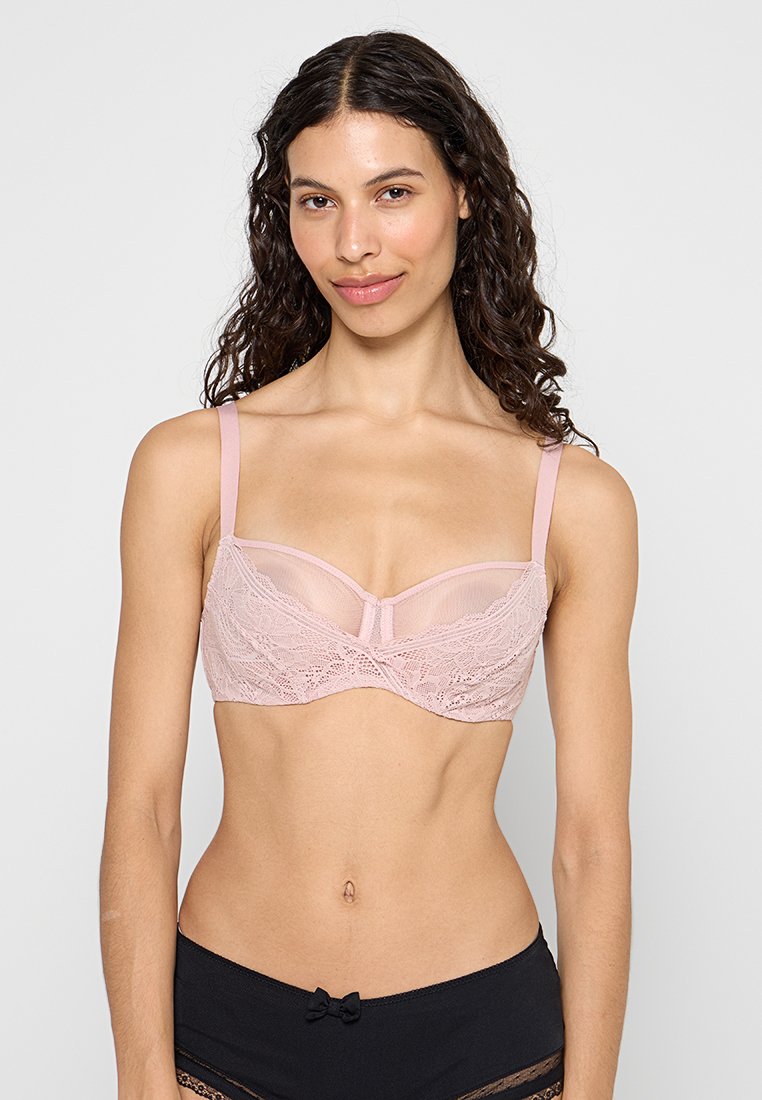 Chantelle Voorgevormde BH donkerroze Chantelle Voorgevormde BH donkerroze