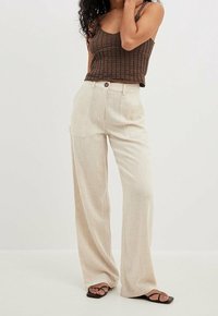NA-KD Tygbyxor - beige