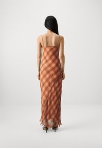 Bec + Bridge DEVI MAXI DRESS - Kokteilikleit/peokleit - desert