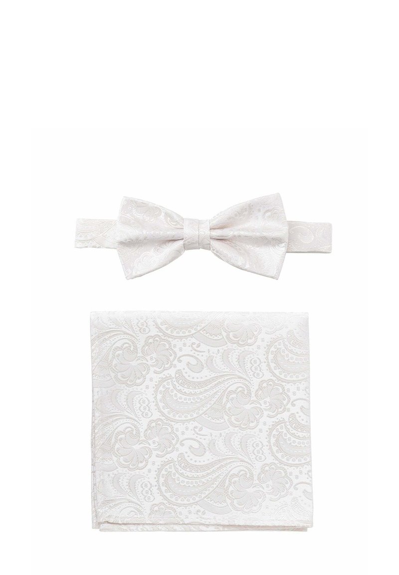 Weißes Fliegen- und Einstecktuch-Set mit einem dezenten Paisleymuster. Der Stoff wirkt glatt mit einer leicht glänzenden Textur.