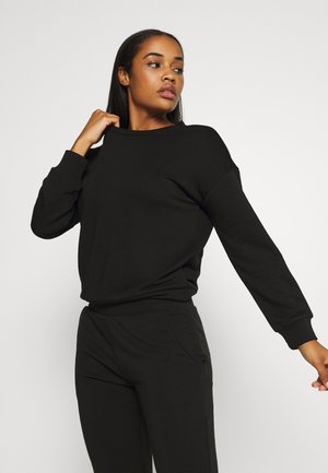 SET - Tracksuit - black