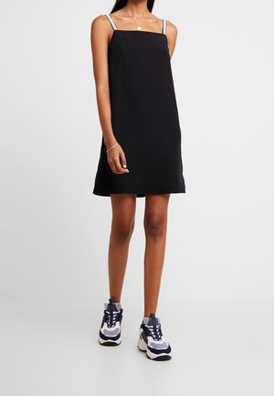 Freizeitkleid - black