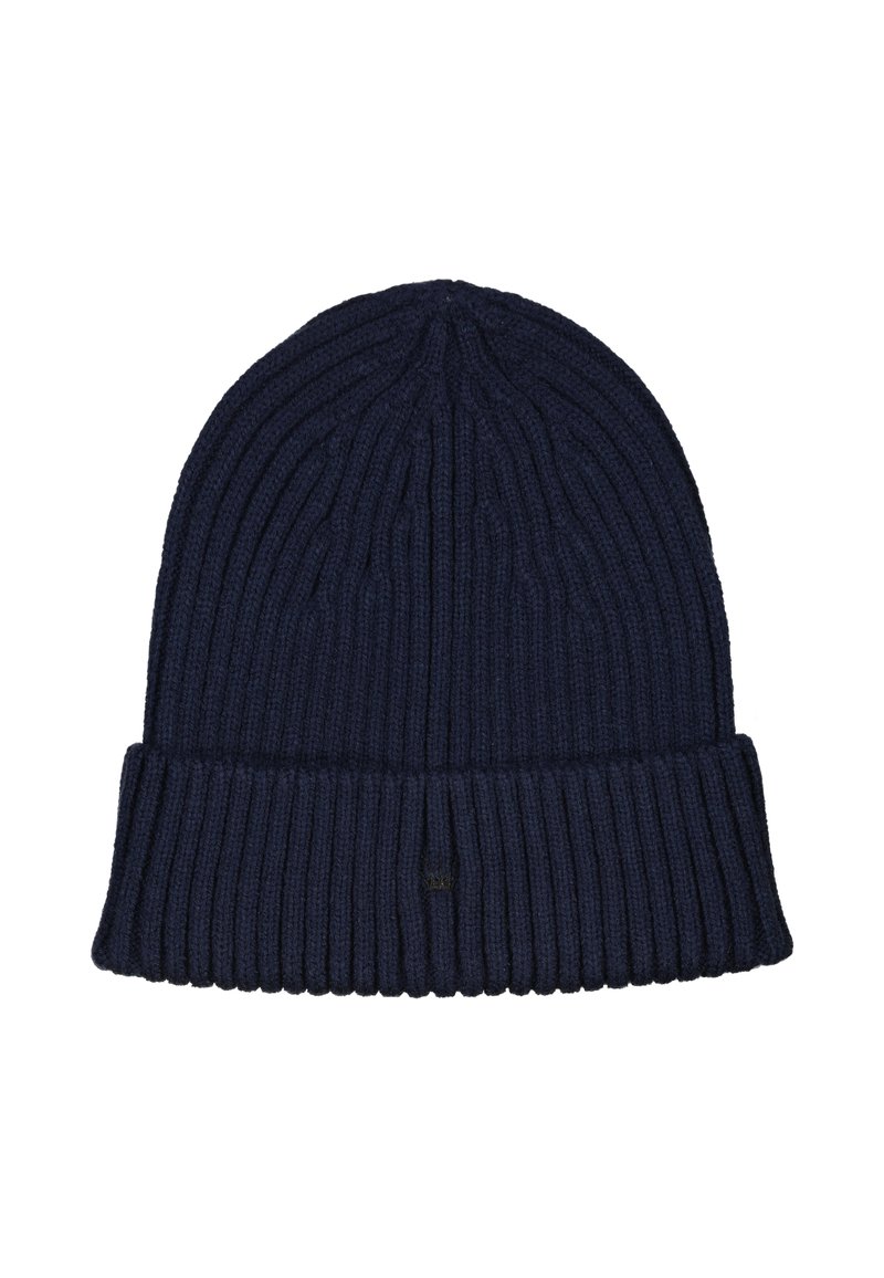 Navy gebreide beanie muts met ribbelstructuur, voorzien van een omgeslagen rand en een klein logotagg aan de zijkant. Geschikt voor koud weer.