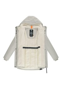 Jasnoszary parka z pluszowym białym wnętrzem, kapturem i zapięciem na zamek. Zawiera wewnętrzną kieszeń z ciemnym wykończeniem i metką z logo.
