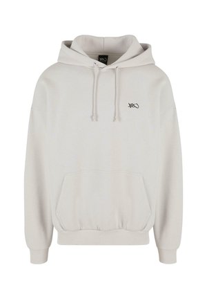 Felpa grigia chiaro realizzata in morbido misto cotone. Caratterizzata da una tasca a marsupio frontale, cappuccio con cordoncino e un piccolo logo nero sul petto.