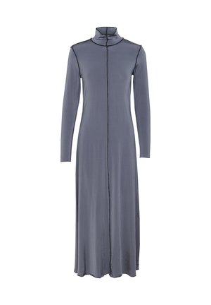 Dolga, siva, jersjeva obleka z dolgimi rokavi in visokim ovratnikom. Ima sprednji zadrg in kontrastno črno šivanje ob robovih.