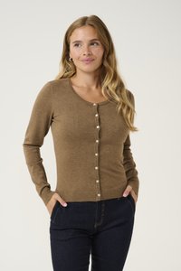 Bruine, aansluitende cardigan met lange mouwen, ronde halslijn en een knoopsluiting aan de voorkant. Gemaakt van zachte materialen met een geribde zoom en manchetten.