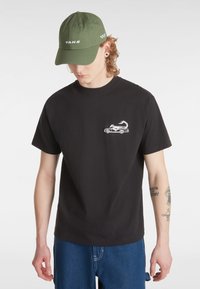 Vans STING WAGON - Camiseta estampada - black