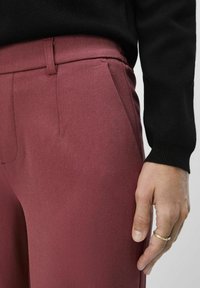 Object OBJLISA WIDE - Pantalones - cowhide