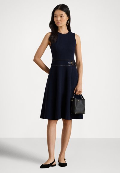 Lauren Ralph Lauren BELTED FAILLE JERSEY COCKTAIL DRESS - Vestito elegante  - refined navy/blu - Zalando