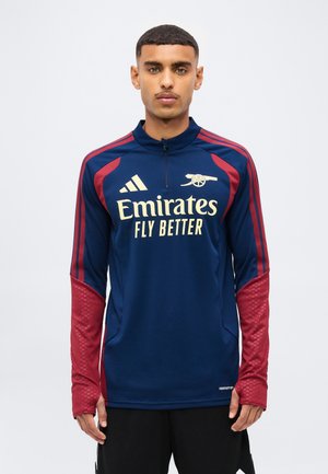 adidas Performance, ARSENAL FC 26/27 CUP TIRO TRAINING - Клубно облекло - collegiate navy