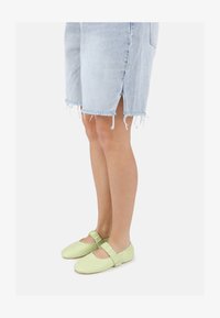 Seleccionado, cool matcha