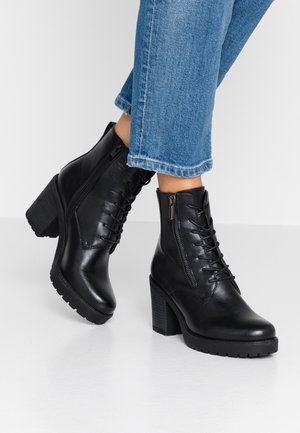 Anna Field, Stivaletti con plateau - black