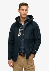 Niet geselecteerd, eclipse navy