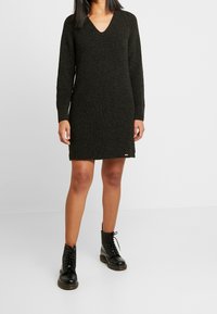 Superdry & Co Strickkleid - khaki