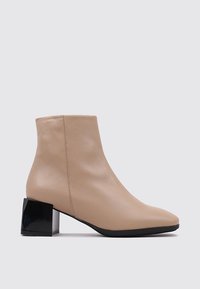 Sandra Fontán Bottines - beige