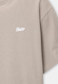 PULL&BEAR WITH LOGO - T-shirts print - beige