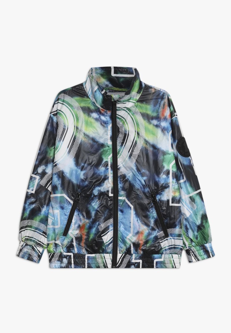Vindjakke med et farverigt abstrakt mønster i blå, grøn og sort. Har høj krave, lynlås lukning og sidelommer.