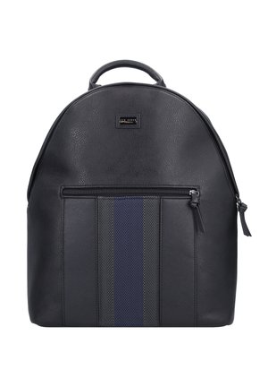 Schwarzer Lederrucksack in runder Form, ausgestattet mit einer vorderen Reißverschlusstasche und einem strukturierten Streifenmuster in Blau und Grau. Griff oben.