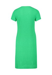 Grünes gestricktes Kleid mit kurzen Ärmeln, das ein strukturiertes Muster und einen geraden Schnitt aufweist. Die Rückansicht zeigt einen runden Ausschnitt und ein knielanges Design.