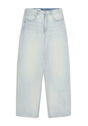 Jeans in denim lavaggio chiaro con taglio largo e ampio. Presentano un design a cinque tasche e una semplice chiusura con bottone metallico. Orlo sfrangiato alla base.
