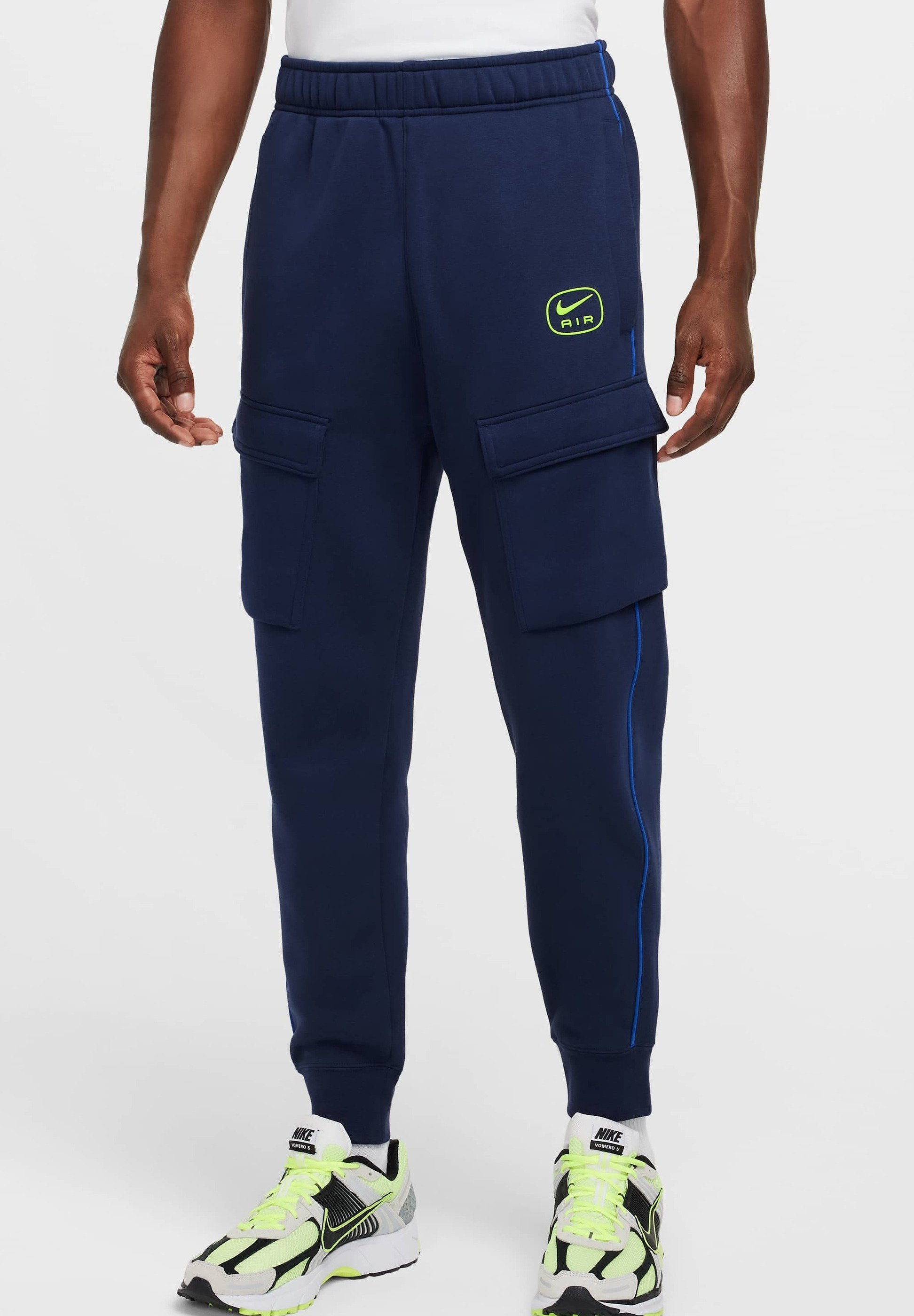 nike 5 pocket cargo pants
