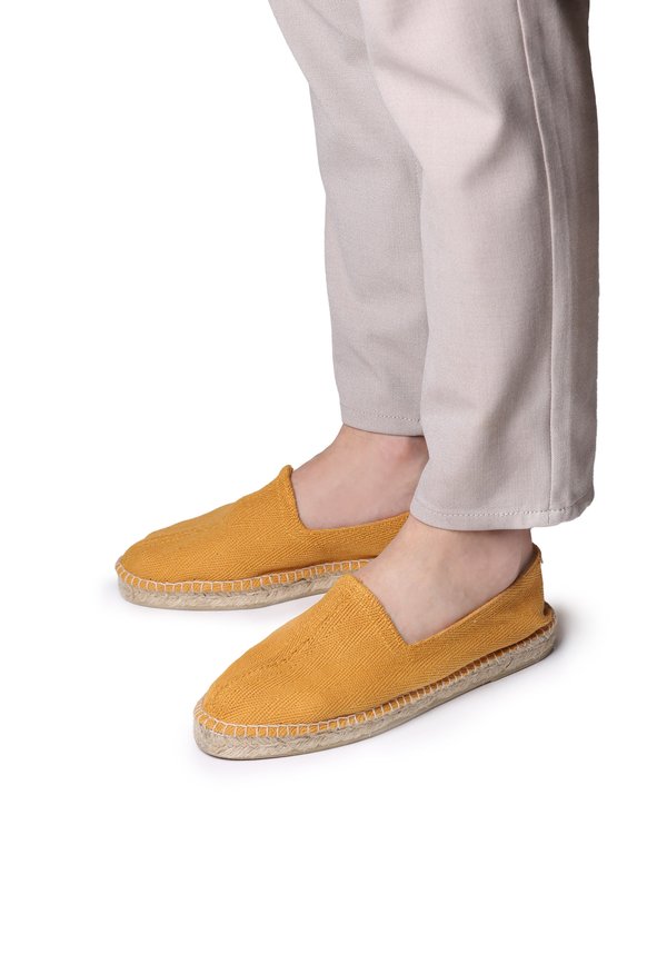 MONTGRI - Slipper - ocre