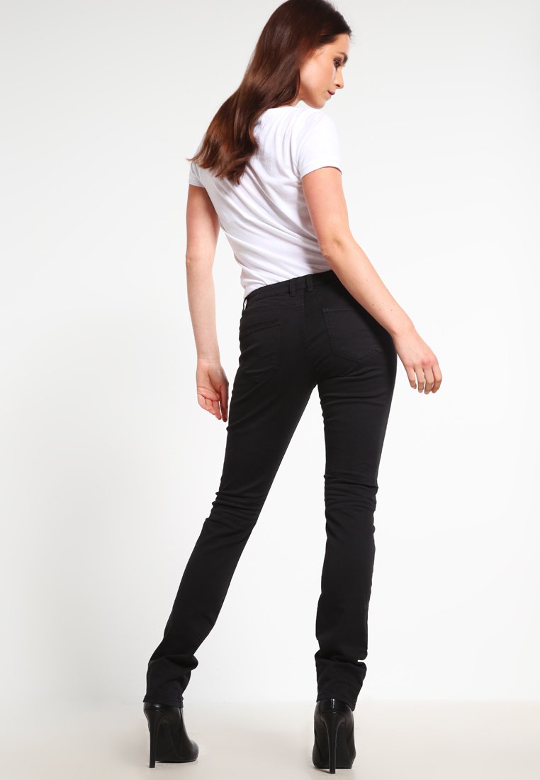 QS by s.Oliver CATIE SLIM - Slim fit 