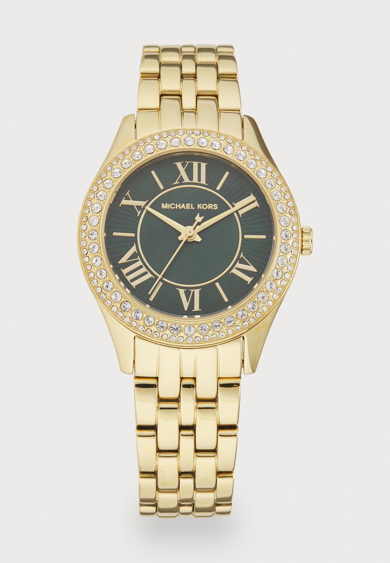 Goldfarbene Armbanduhr mit grünem Zifferblatt, römischen Ziffern als Stundenmarkierungen und einem mit Kristallen verzierten Gehäuserand. Verfügt über ein klassisches rundes Gehäusedesign.
