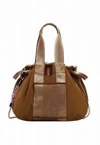 Hnedá látková taška s dvoma béžovými rúčkami, sieťovanou vreckou, sťahovacím uzáverom a bočným detailom zo šnúry. Textúrovaný povrch s vystuženými prvkami.