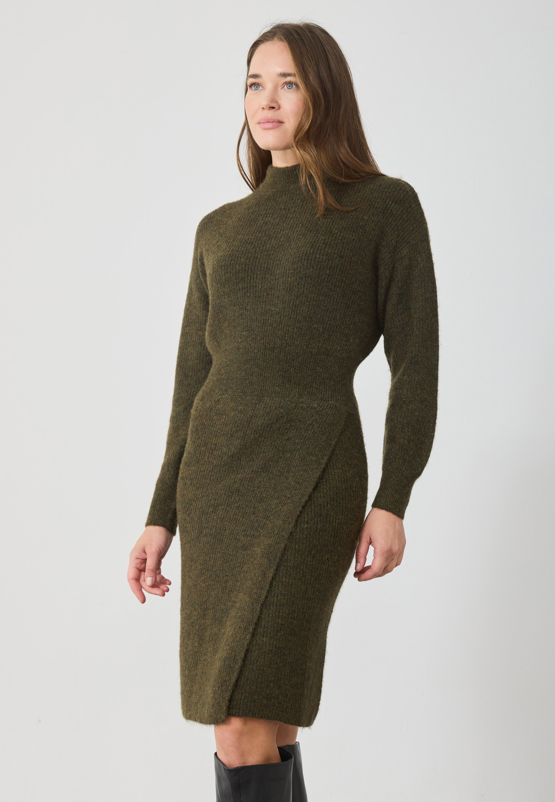 Anna Field Jumper dress - dark olive tcx/dark green - Zalando