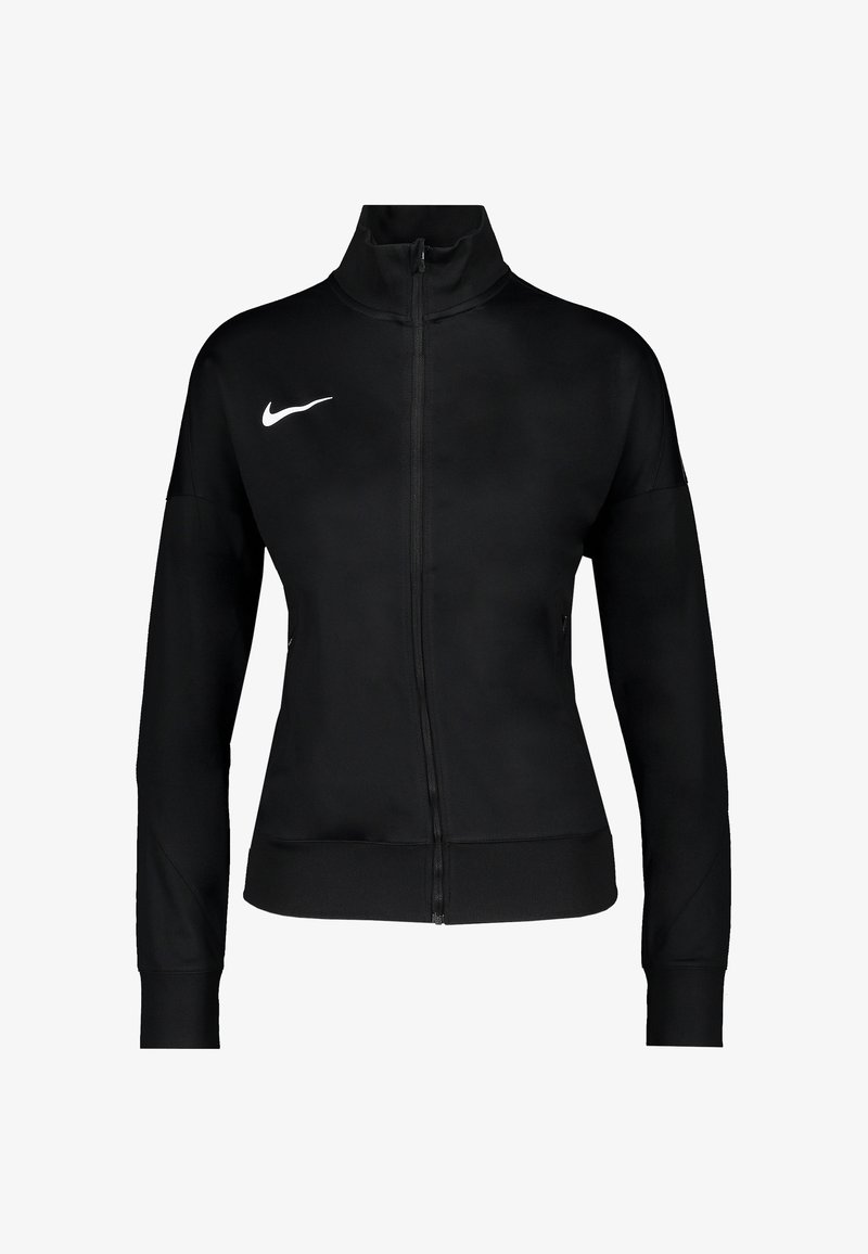 Giacca nera Nike con zip, caratterizzata da un alto colletto, polsini a coste e un logo bianco sul lato sinistro del petto. Tessuto liscio con vestibilità atletica.