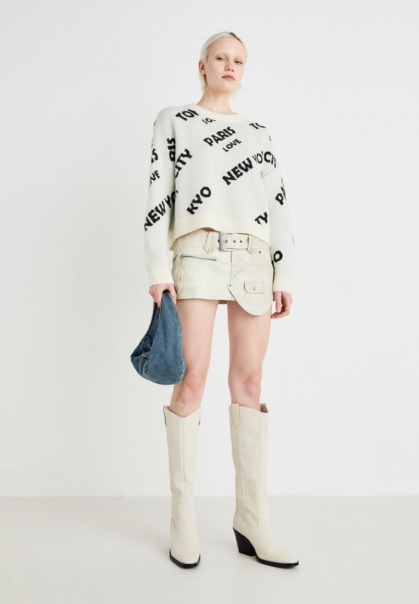 VMNEWCITY O NECK - Jumper2