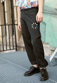 adidas Originals Pantaloni - black/multicolor