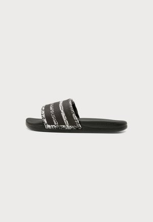 adidas Sportswear ADILETTE COMFORT 2.0  - Sandales de bain - core black/core black/ftwr white