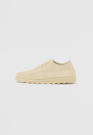 MILO MACAW - Lace-ups - beige