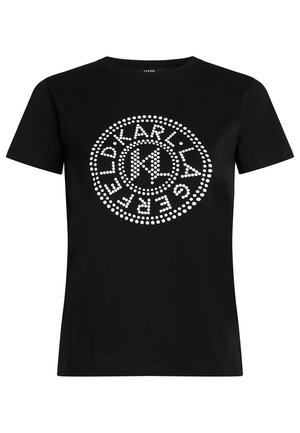 Sort t-shirt med korte ærmer med et hvidt cirkulært prikket logomønster og teksten "KARL LAGERFELD" foran i midten.