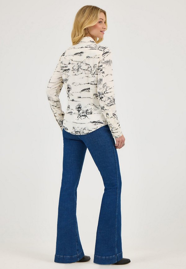 WRANGLER X LAINEY WILSON WESTERN SHIRT - Button-down blouse - landscape3
