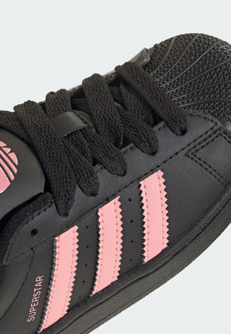 adidas gazelle silver green womens SUPERSTAR II "VICTORY RED"  Active Athlete 88